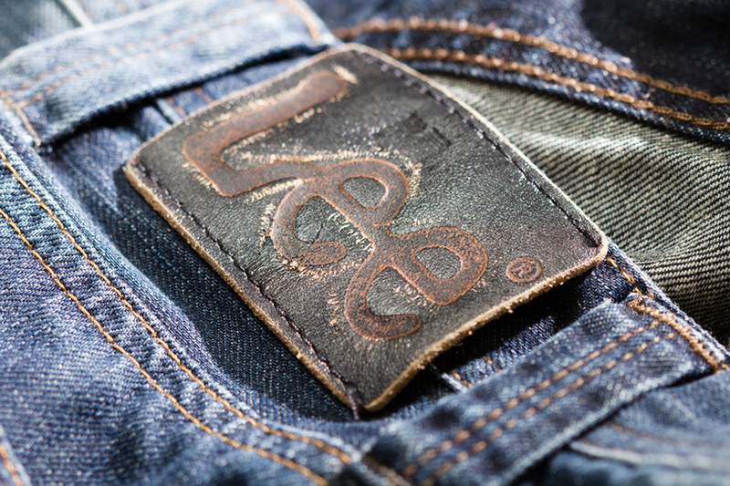 VF to Drop Denim Brands in Spinoff Move - CFO