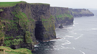 22586-at-your-pace-ireland-cliffs-of-moher-smhoz.jpg