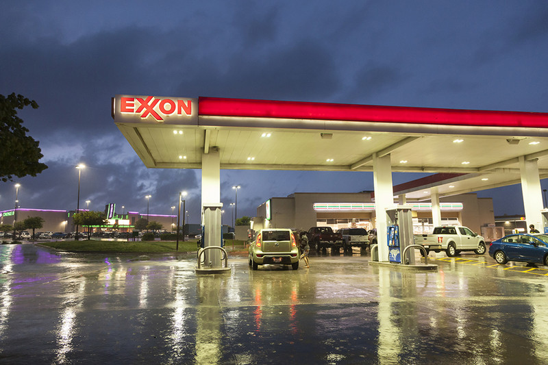 Exxon Mobil Profits Dip on Natural-Gas Glut