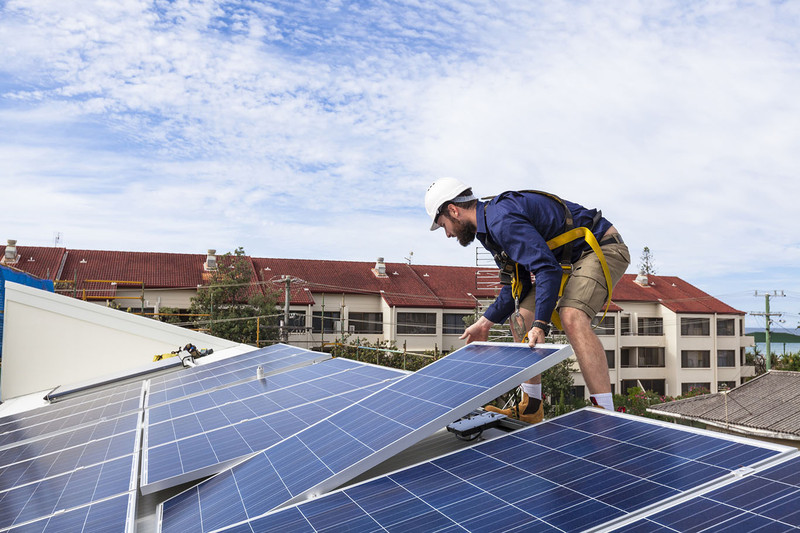 Sunrun to Buy Vivint in $3.2B Solar Mega-Deal