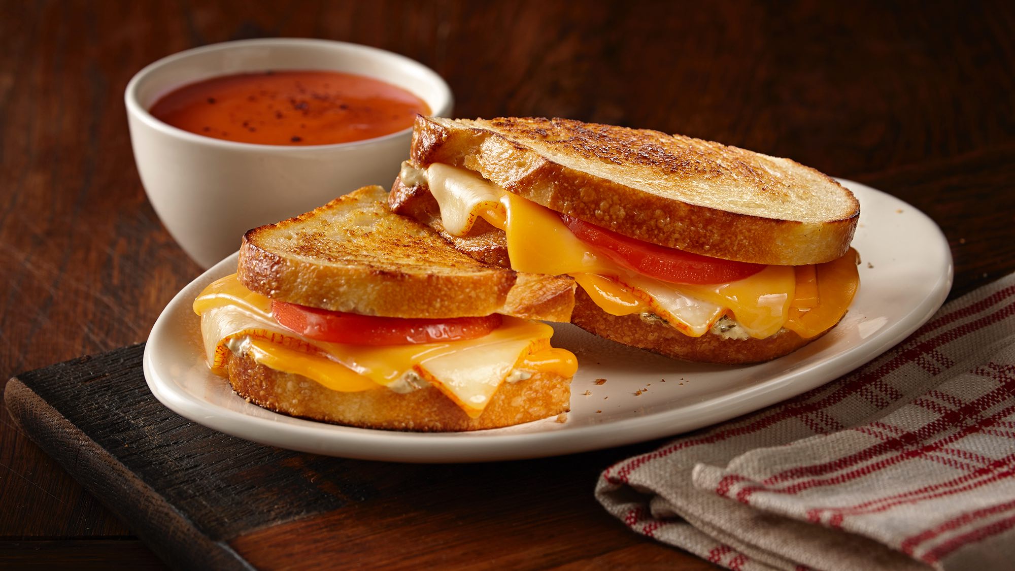 tomato_grilled_cheese_2000x1125.jpg