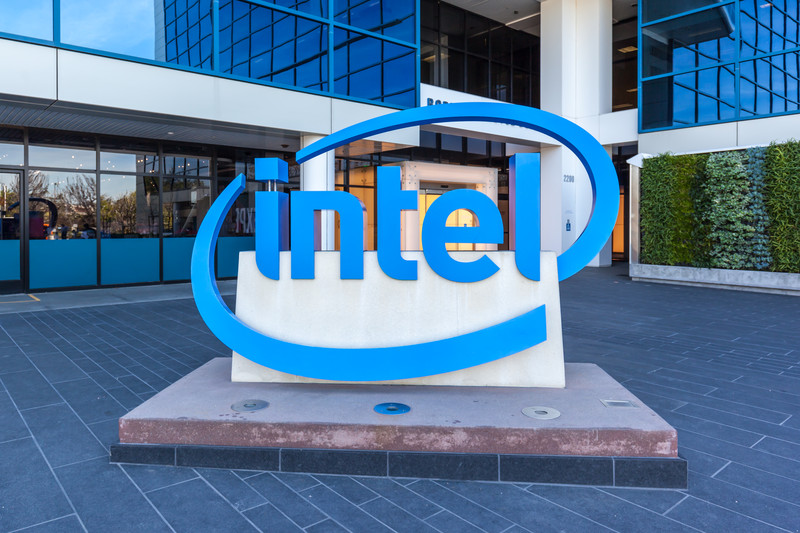 Intel Misses Estimates on Weaker Cloud Sales