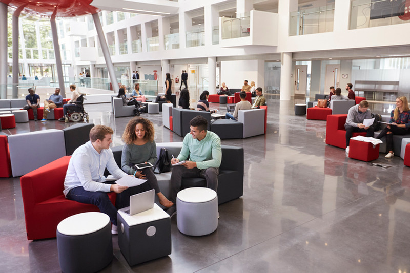 Innovative Office Spaces Attract Millennials