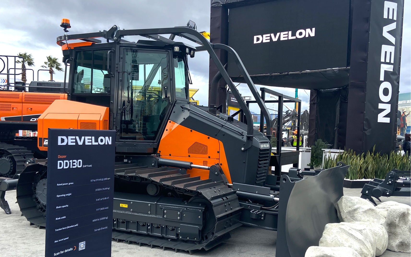 A DEVELON DD130 dozer at CONEXPO-CON/AGG 2023.