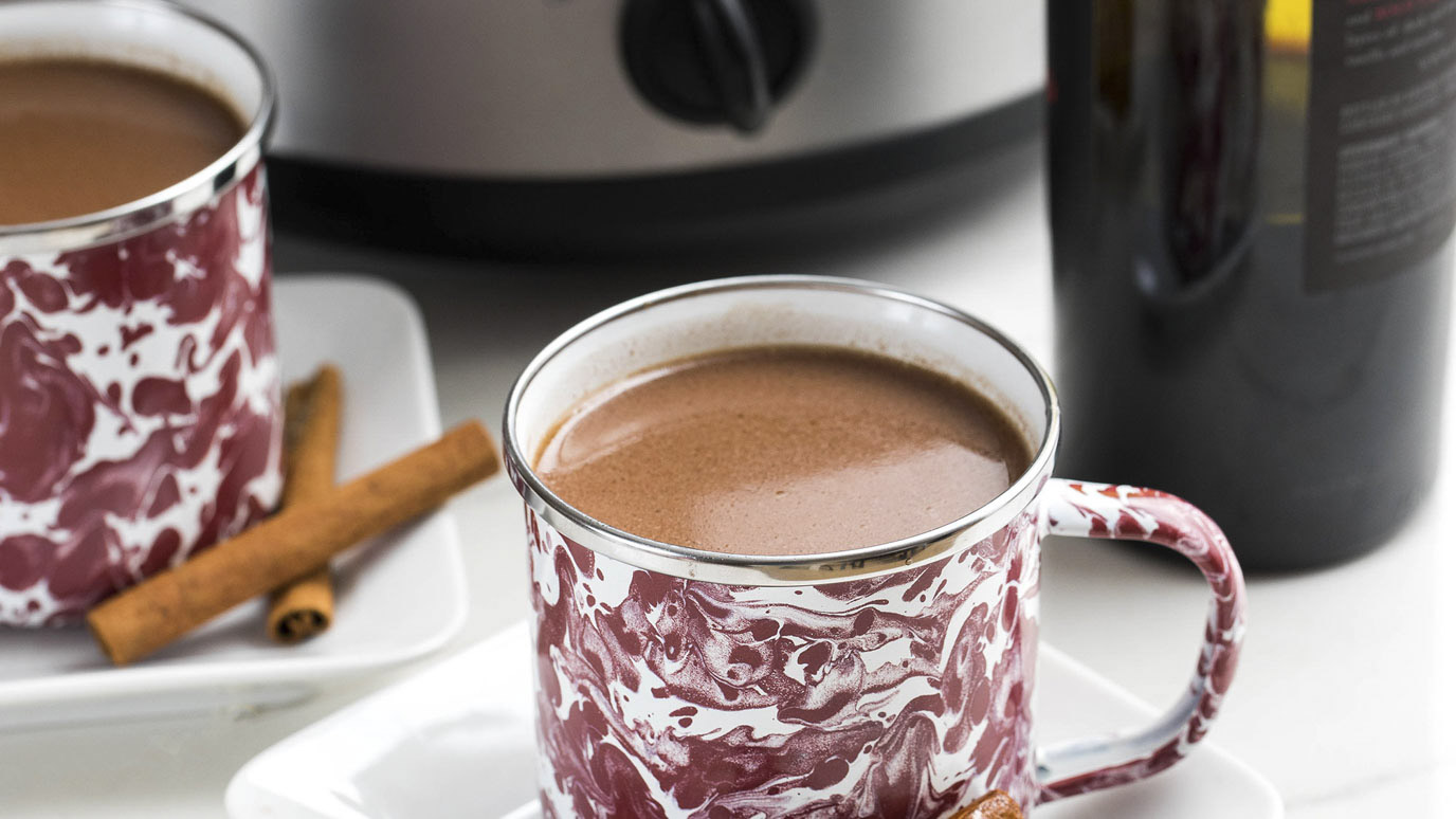 slow_cooker_red_wine_hot_chocolate_2000x1125.jpg