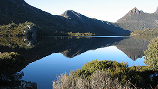 20755-walking-australia-from-tasmania-to-great-ocean-road-landscape-smhoz.jpg