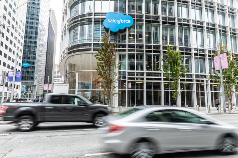 Salesforce to Buy Tableau in $15B Analytics Move