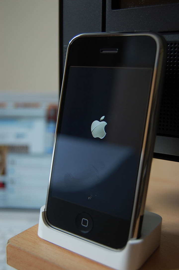 Mobile Payments Could Become Mainstream with iPhone 6